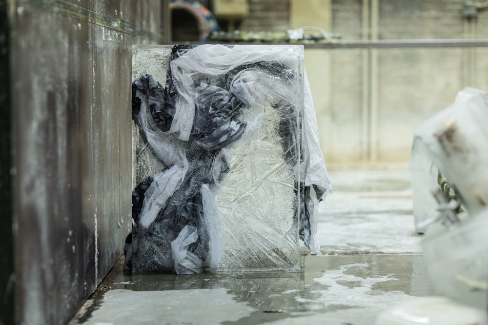 Stroom Invest interviews / artist Mickey Yang