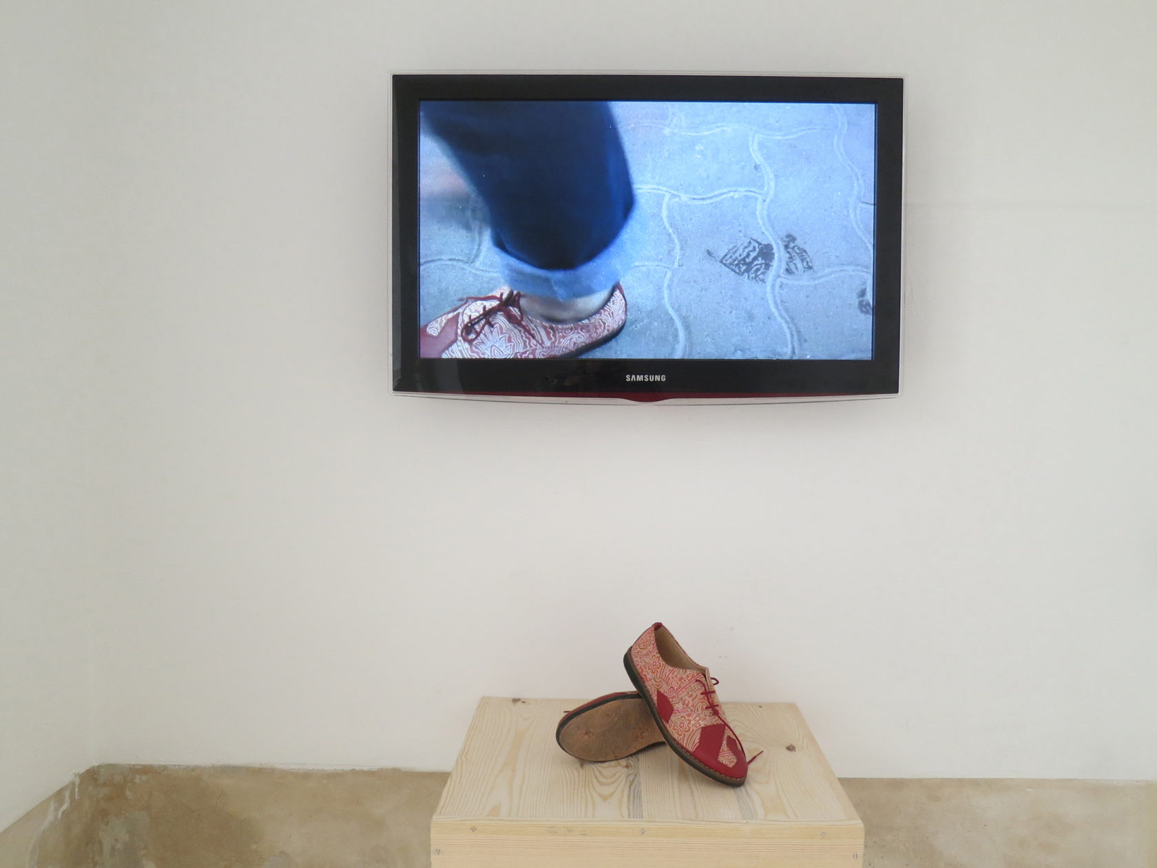 Stroom Invest interviews / curator Laila Hida