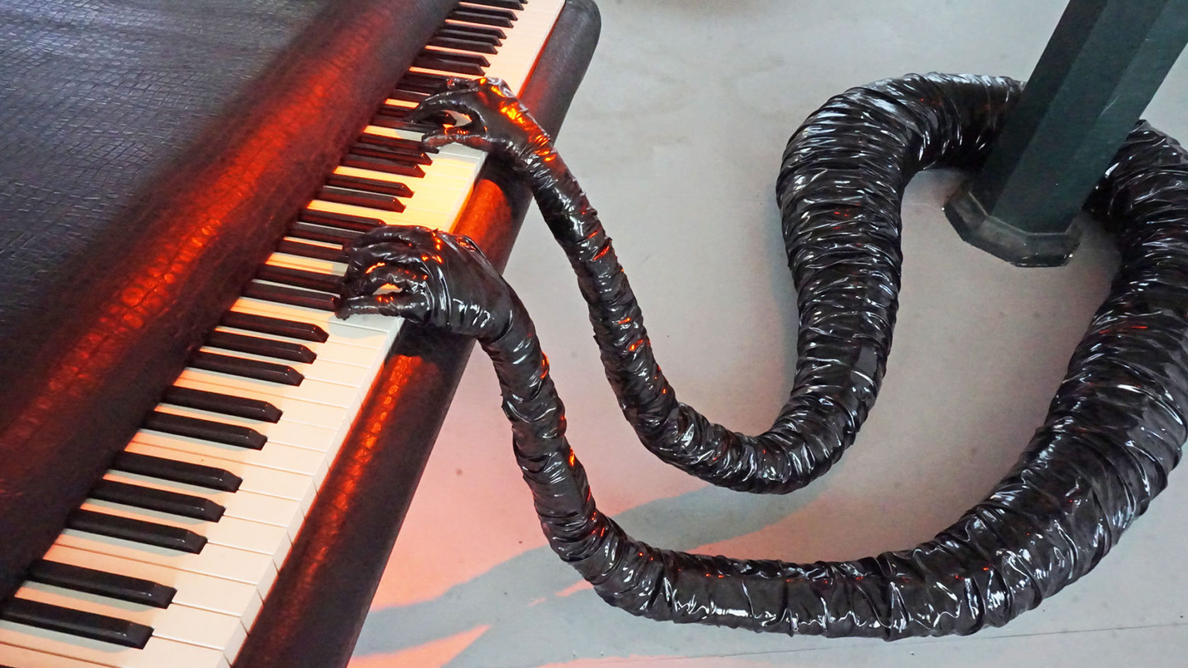 Kunstenaar Merijn Bolink legt het nog één keer uit