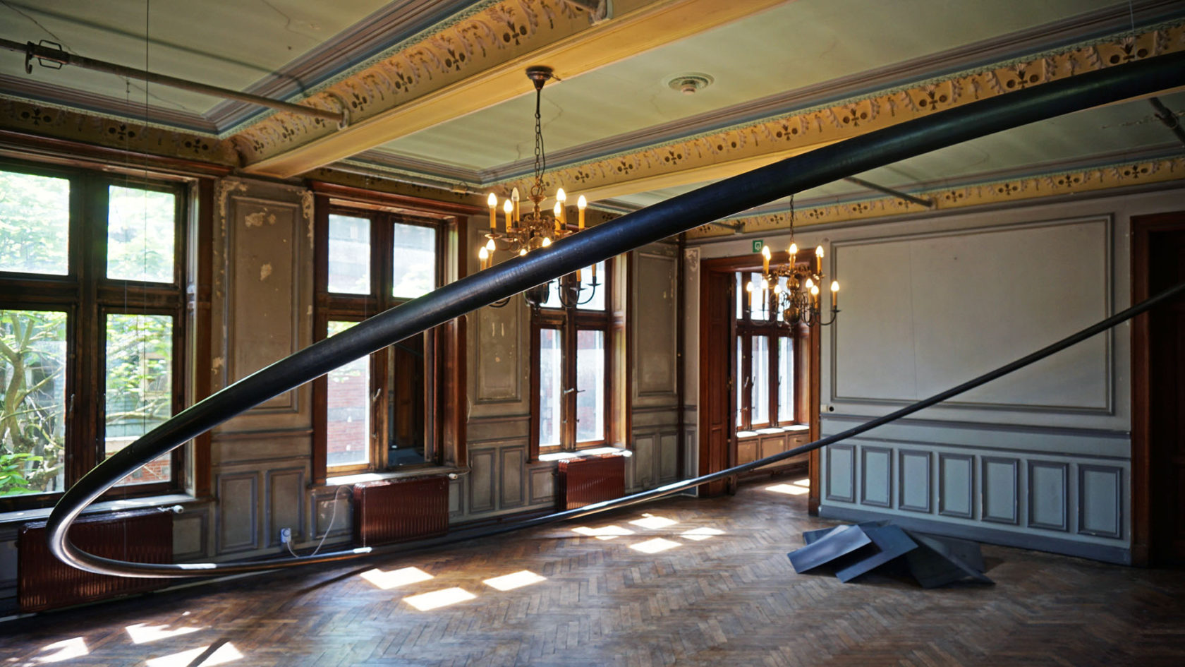 Growlers, Cracklers & Bursters