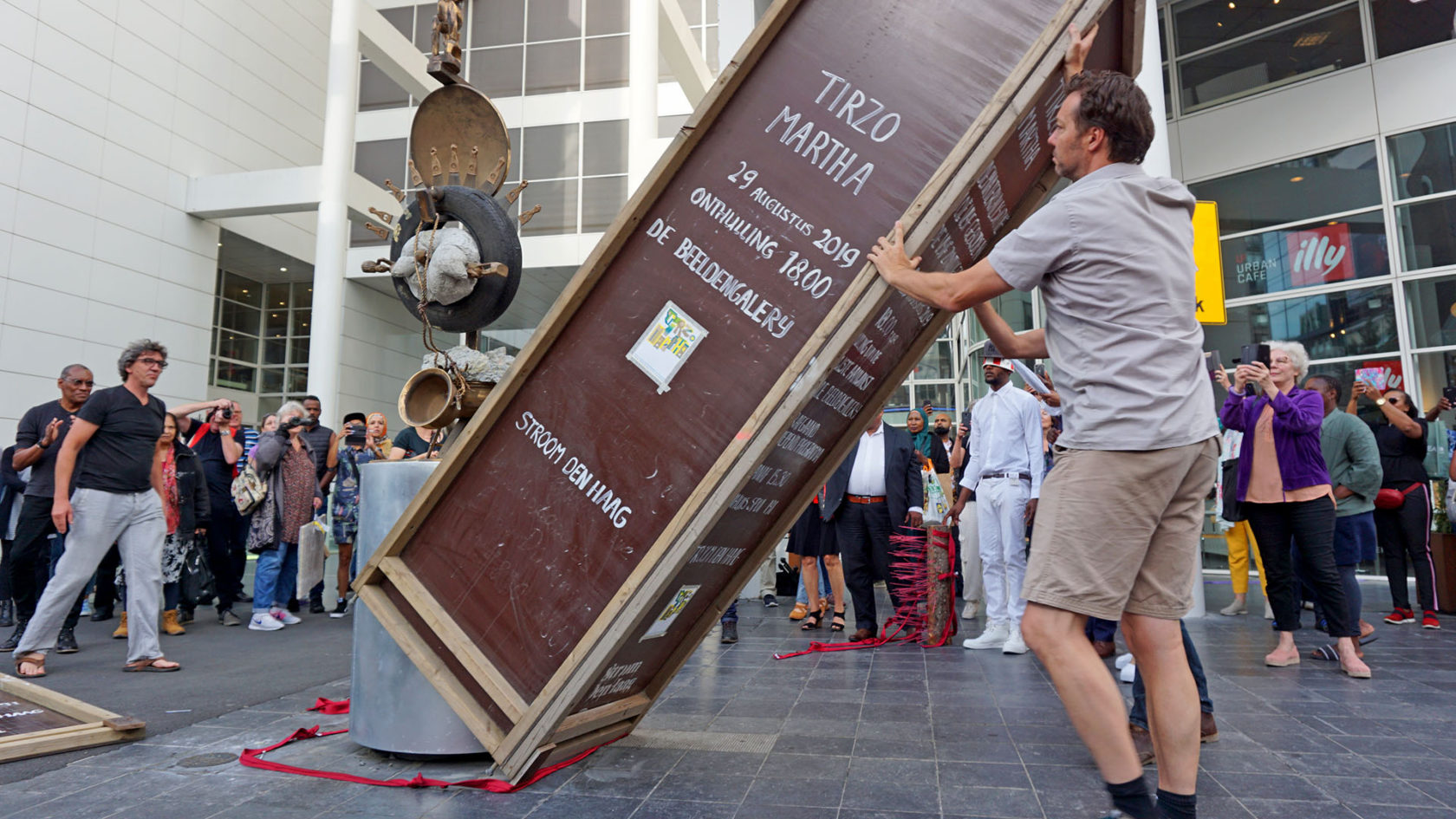 Tirzo Martha x Beeldengalerij, een zintuiglijke ervaring