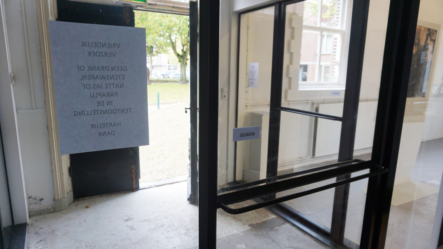 Het Kunstenaarsinitiatief