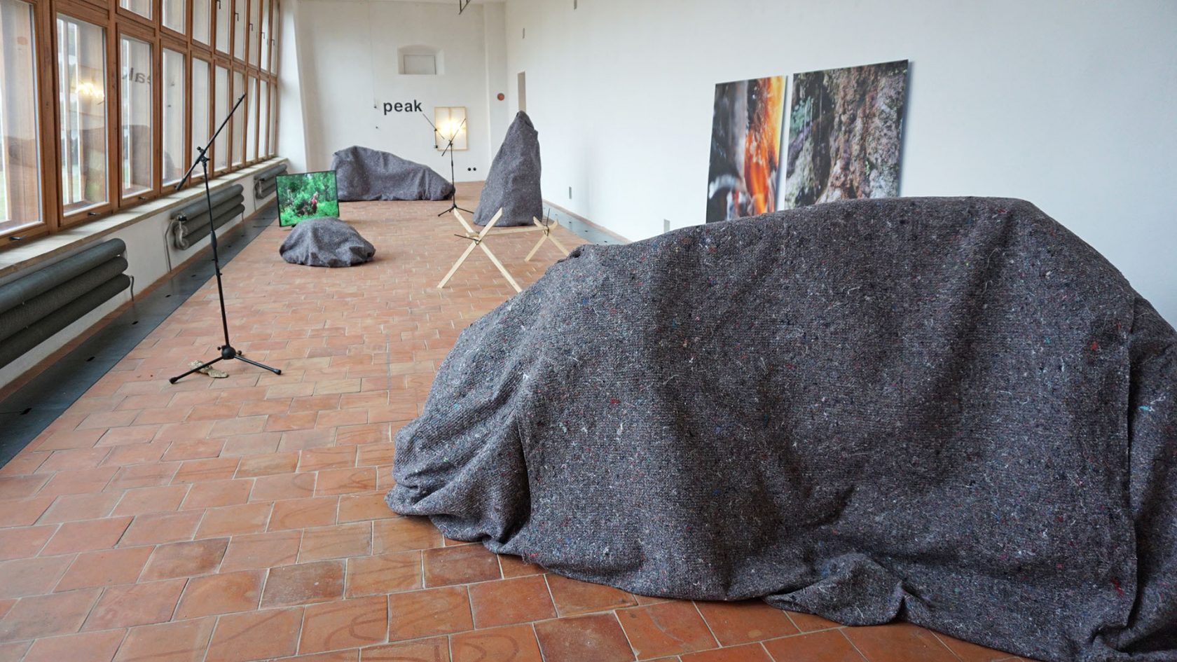 Praag, van DIY naar een hybride kunstpraktijk