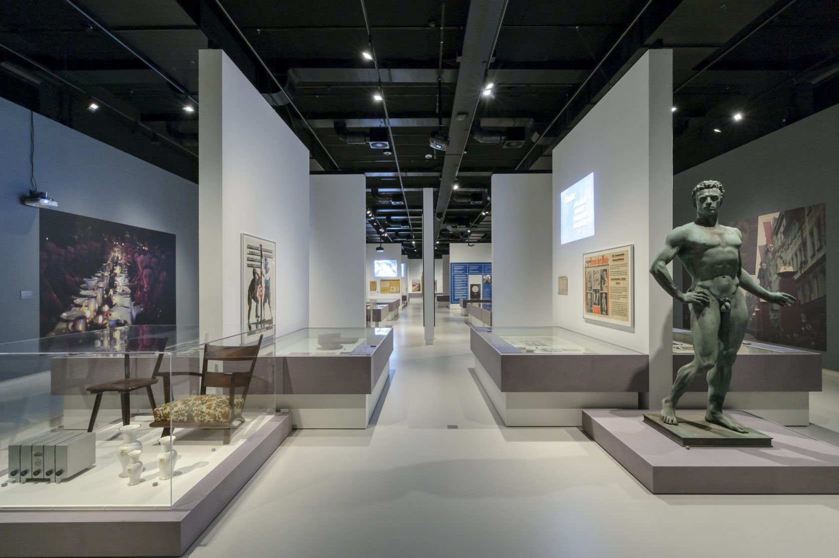 Derde Rijk design: smakeloos, manipulerend, effectief