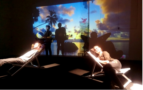 TKA, een ontmoeting tussen beeldende kunst, theater en muziek