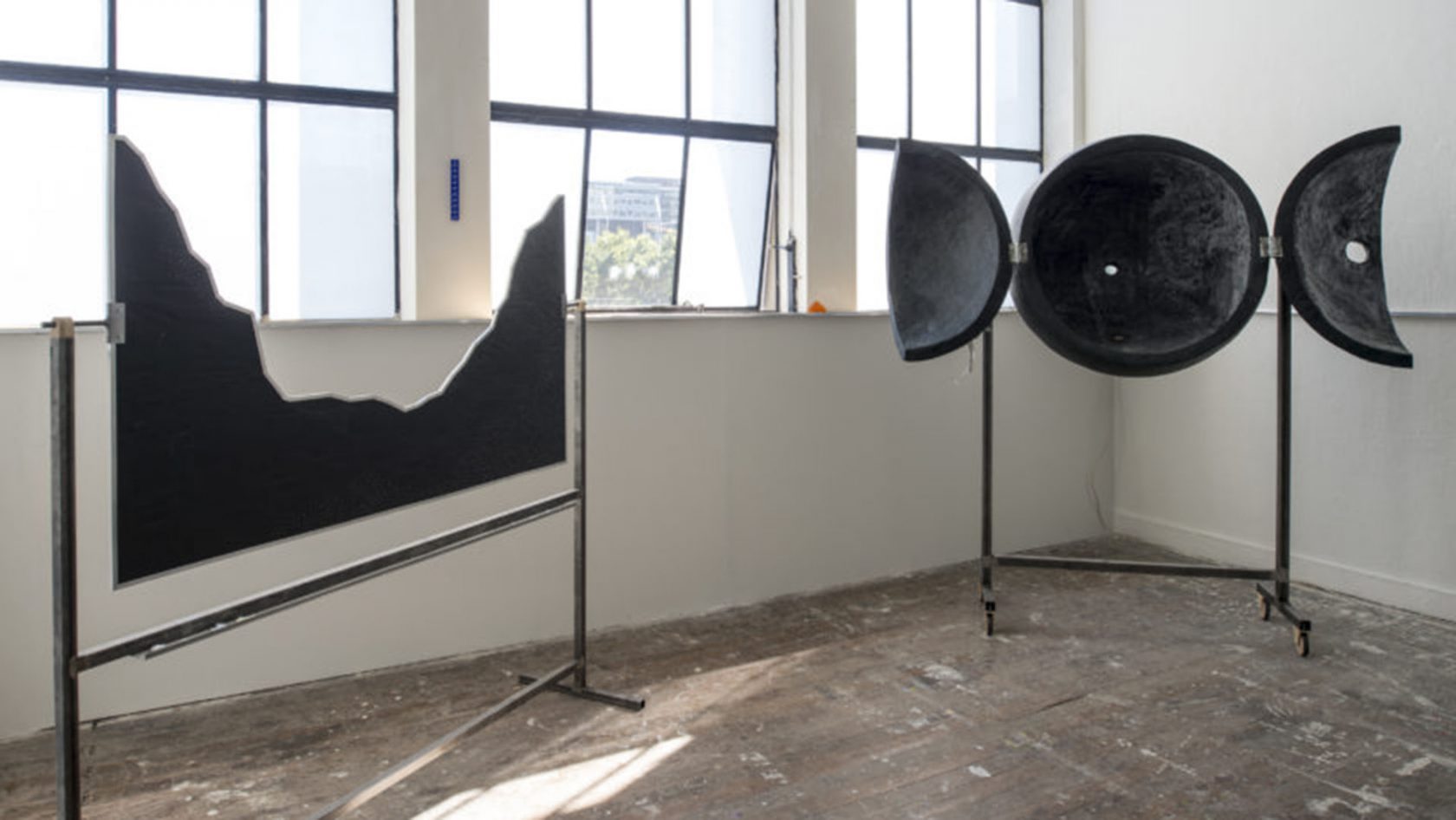 Stroom Invest interviews / artist Brigitte Louter