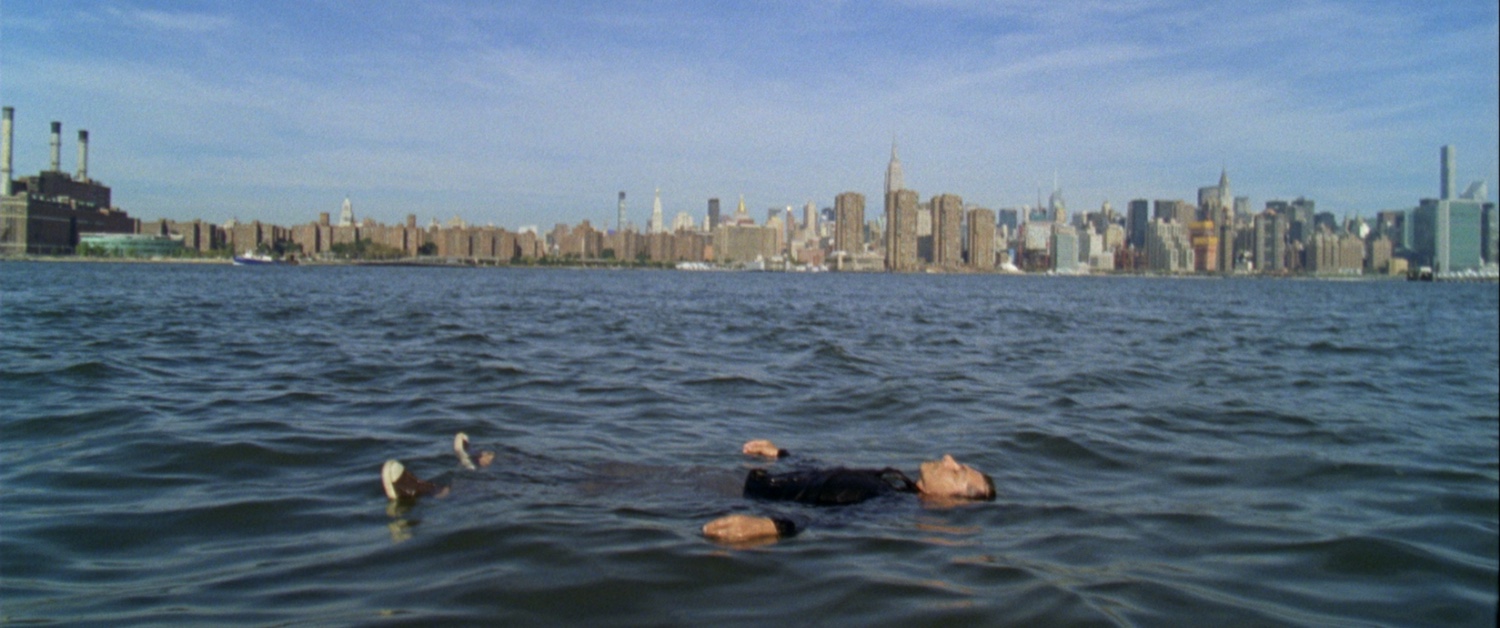 Wegens omstandigheden geopend