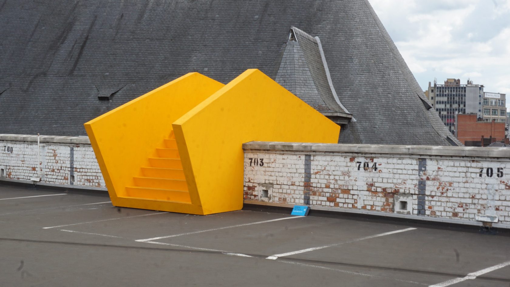 Dwalen in Luik op zoek naar publieke kunst