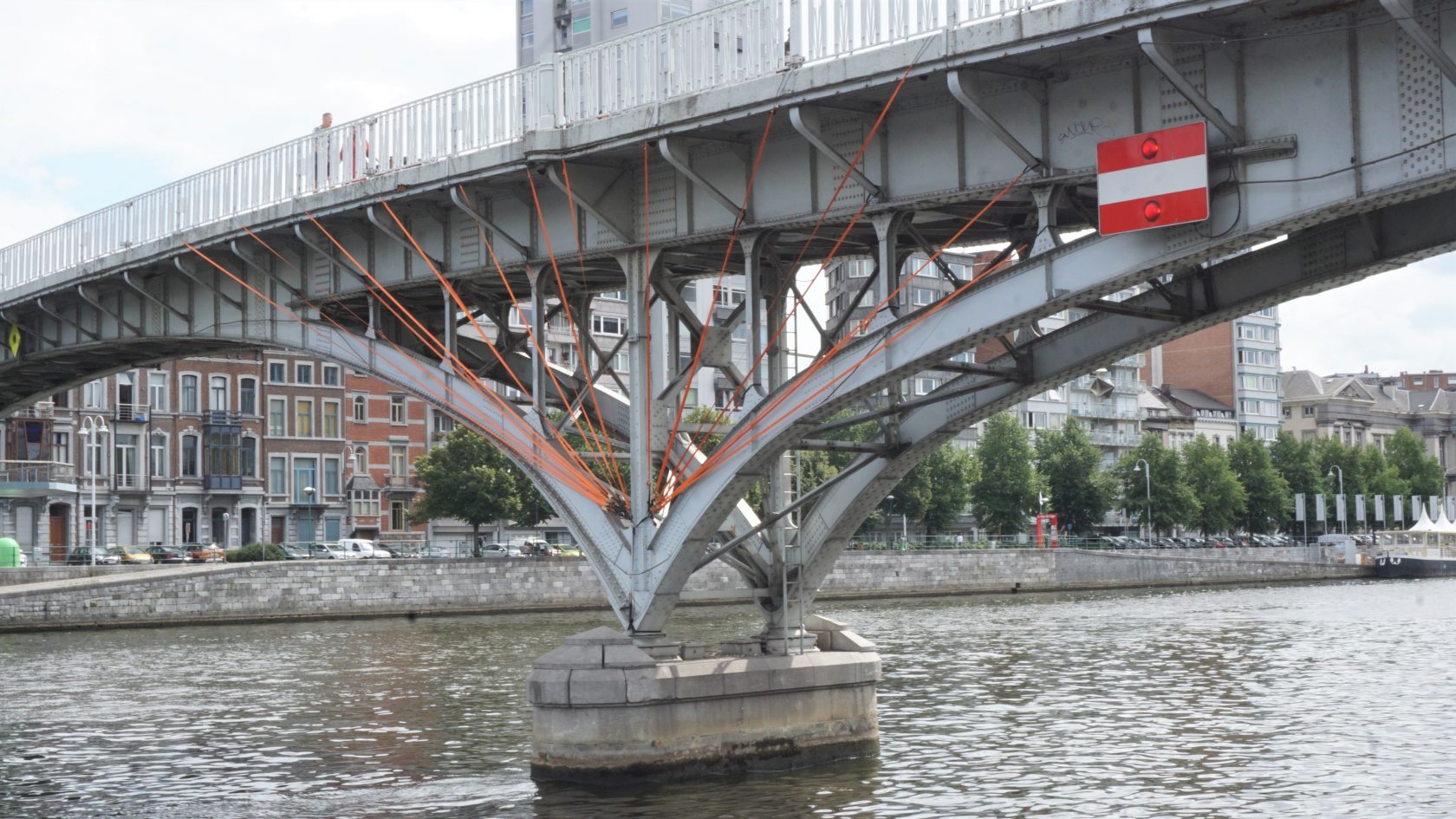 Dwalen in Luik op zoek naar publieke kunst