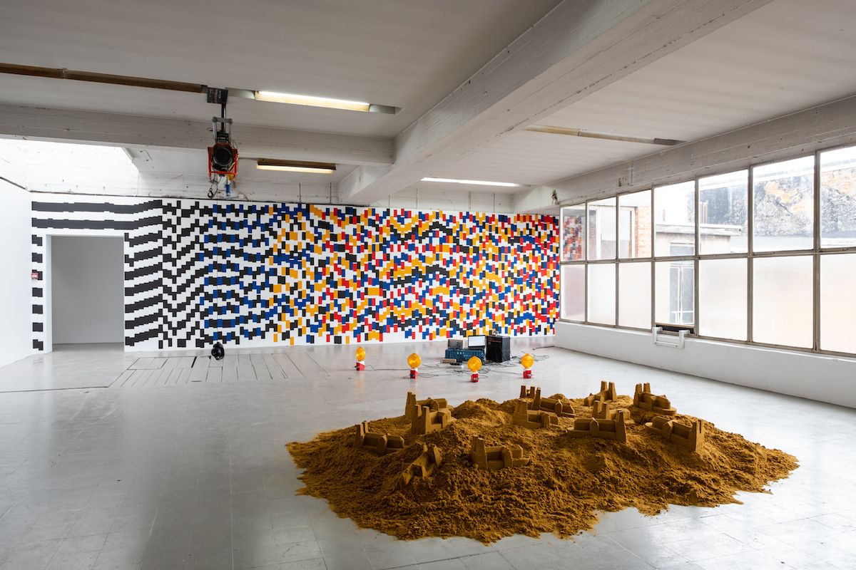 Stroom Invest interviews / curator Fadwa Naamna