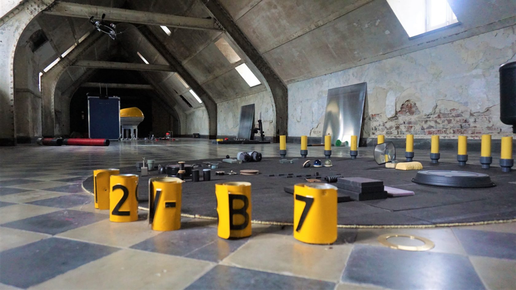 Mirrors of Time – terugkijken in de tijd