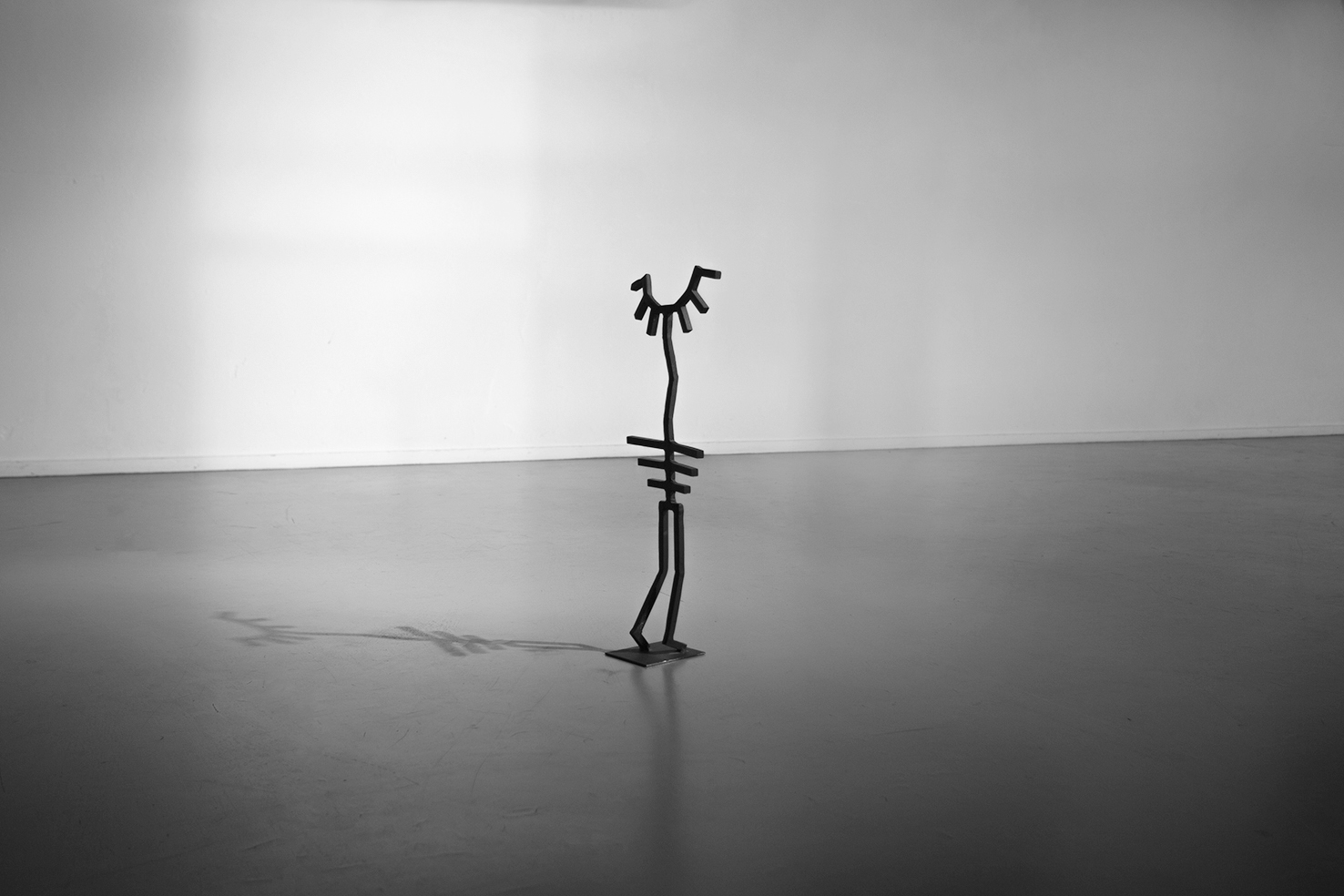 Totems van staal, totems van stilte