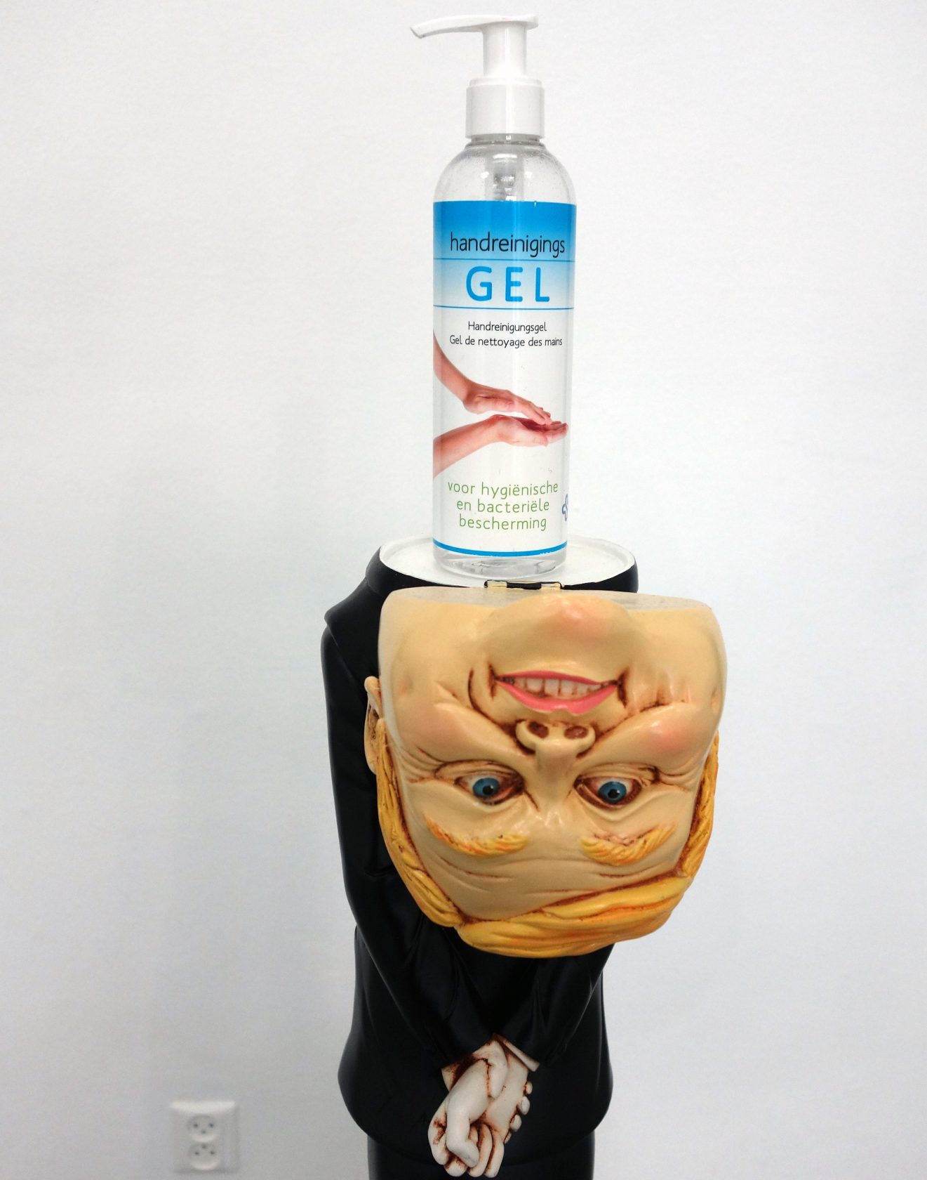 De wereld redden van harmonie @ 1646