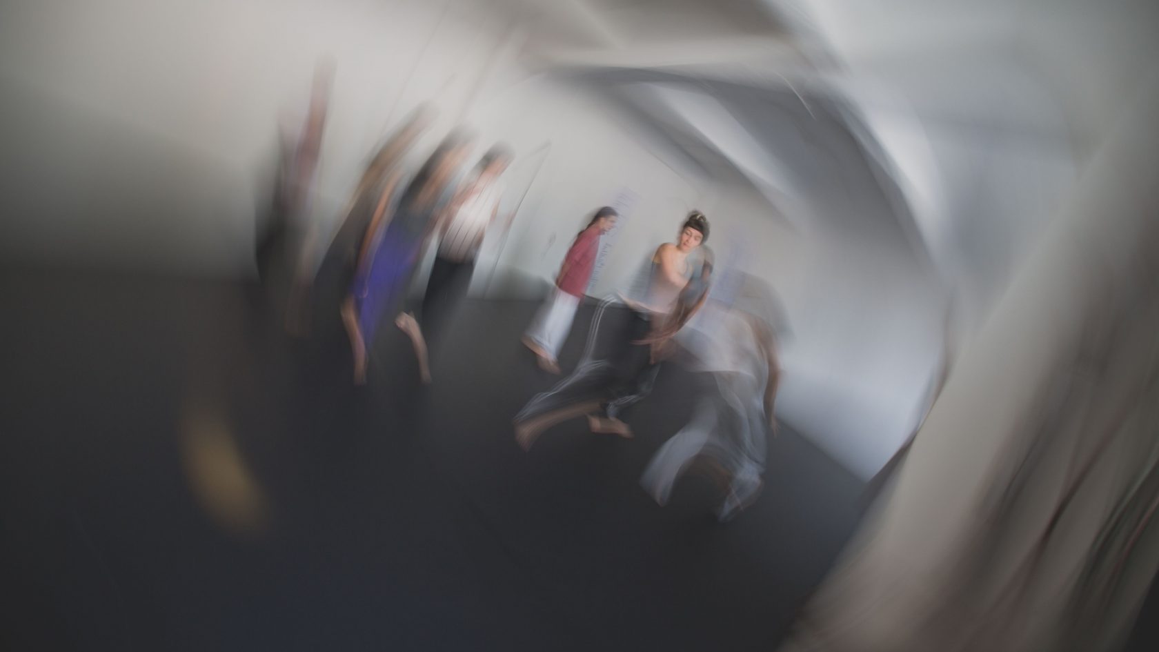 “An alphabetic order of accusations, beginnings and groceries” – on connecting writing and improvisation