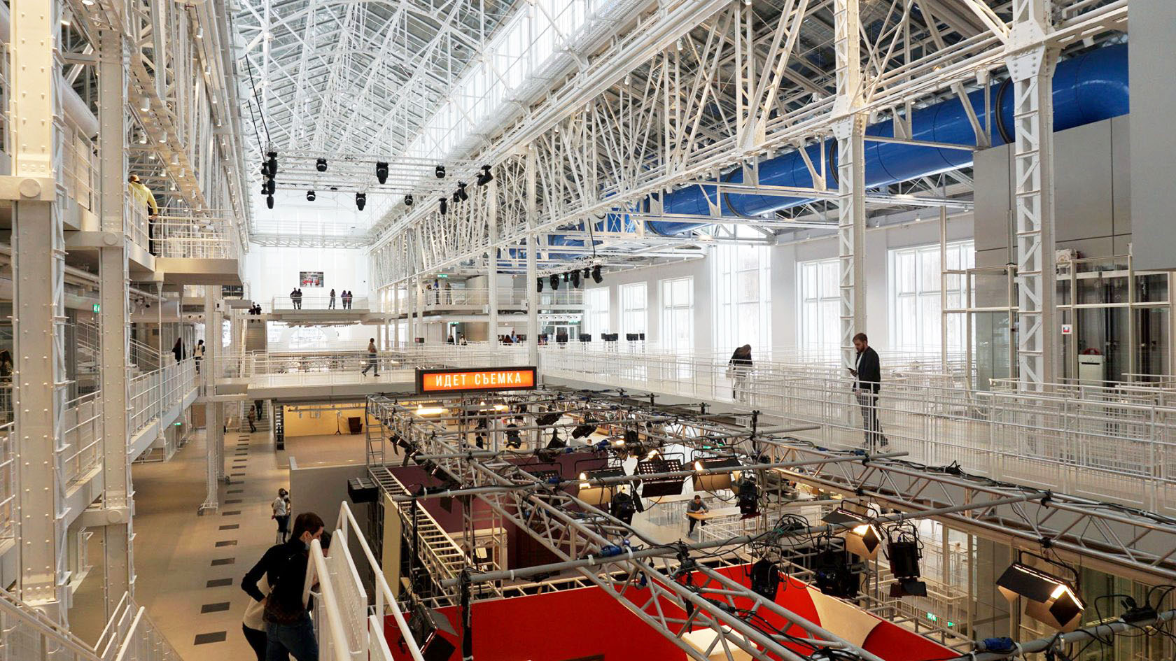 GES-2 – geen museum, wel kunst