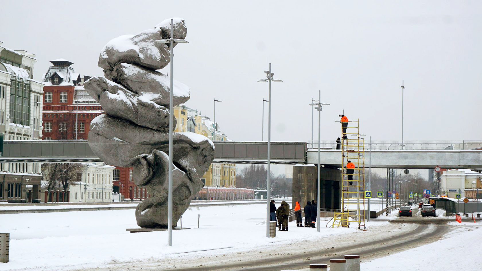 GES-2 – geen museum, wel kunst