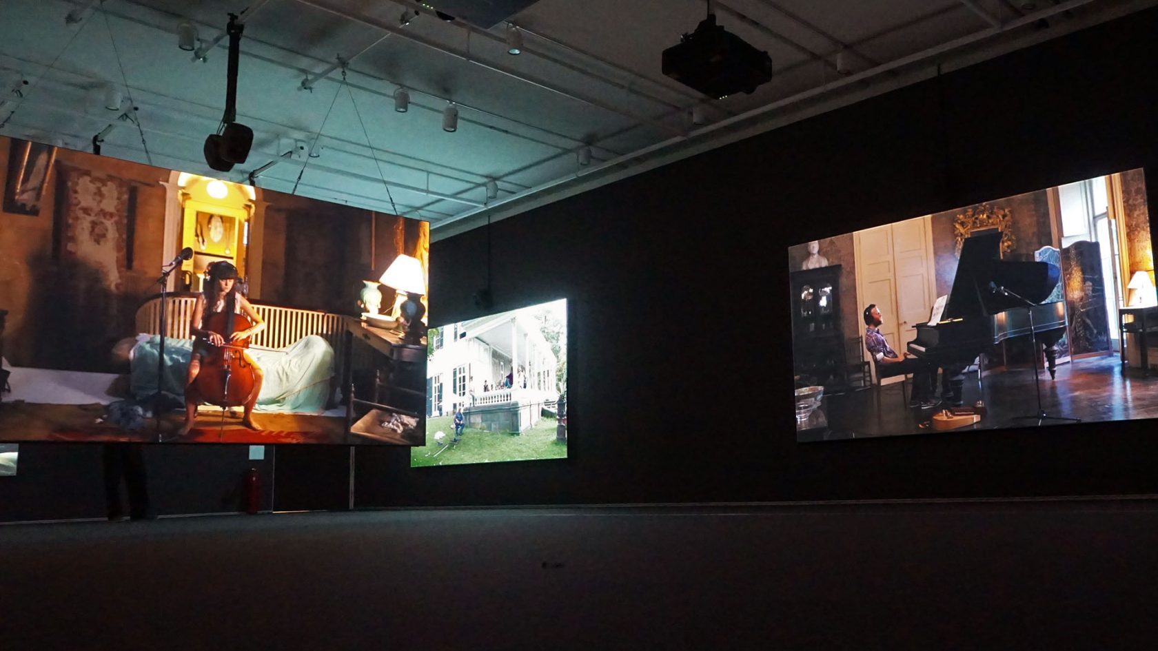 GES-2 – geen museum, wel kunst