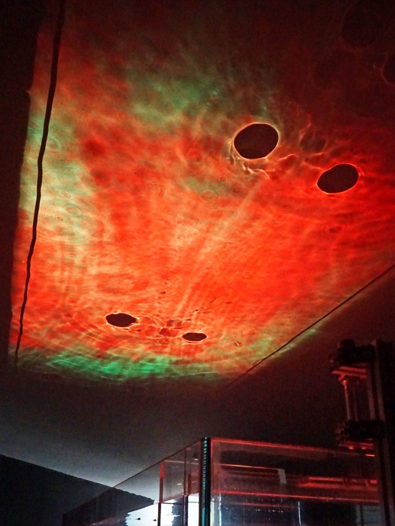 When the sun is low – the shadows are long