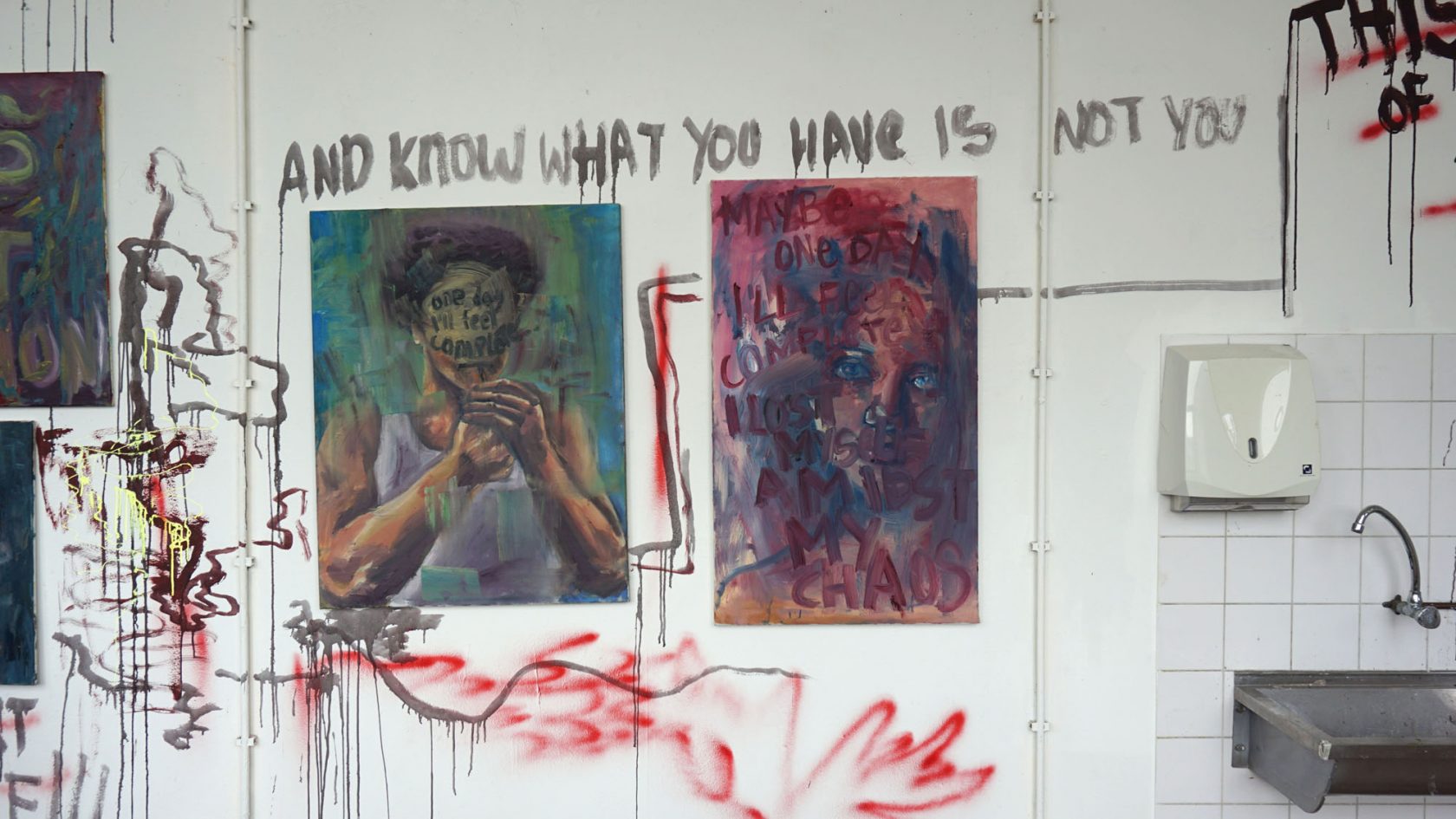 Studenten pakken de eigen draad weer op in KABK Graduation Show