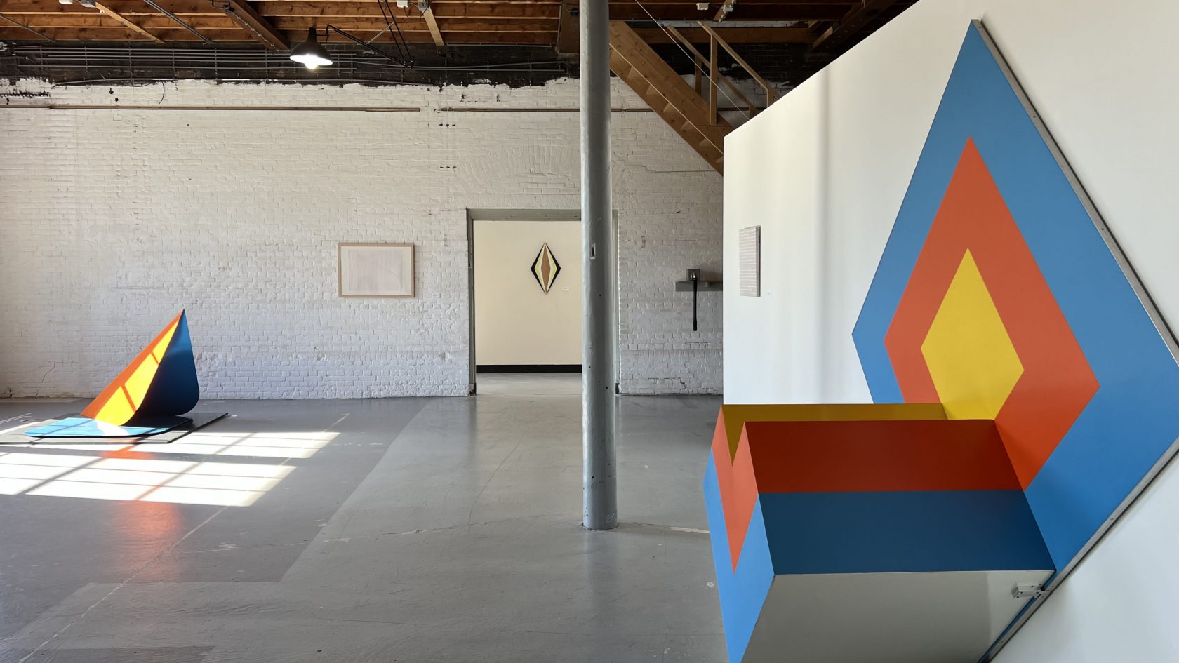 When concrete, minimal and media art come together